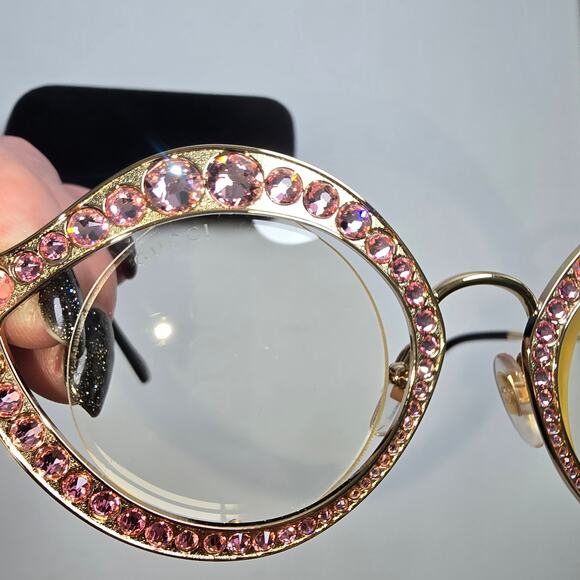 Gucci Crystal Lips Pink Rhinestone Cat Eye Sunglasses Round Lenses GS0046S